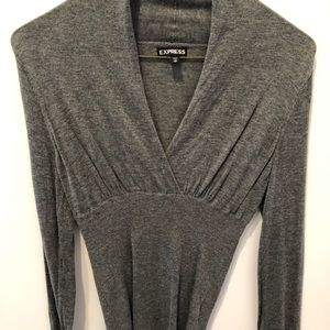 Express Grey V-Neck Sweater sz Small